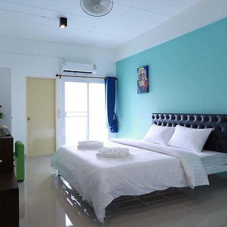 2Bedtel Hotel Bangkok Ngoại thất bức ảnh