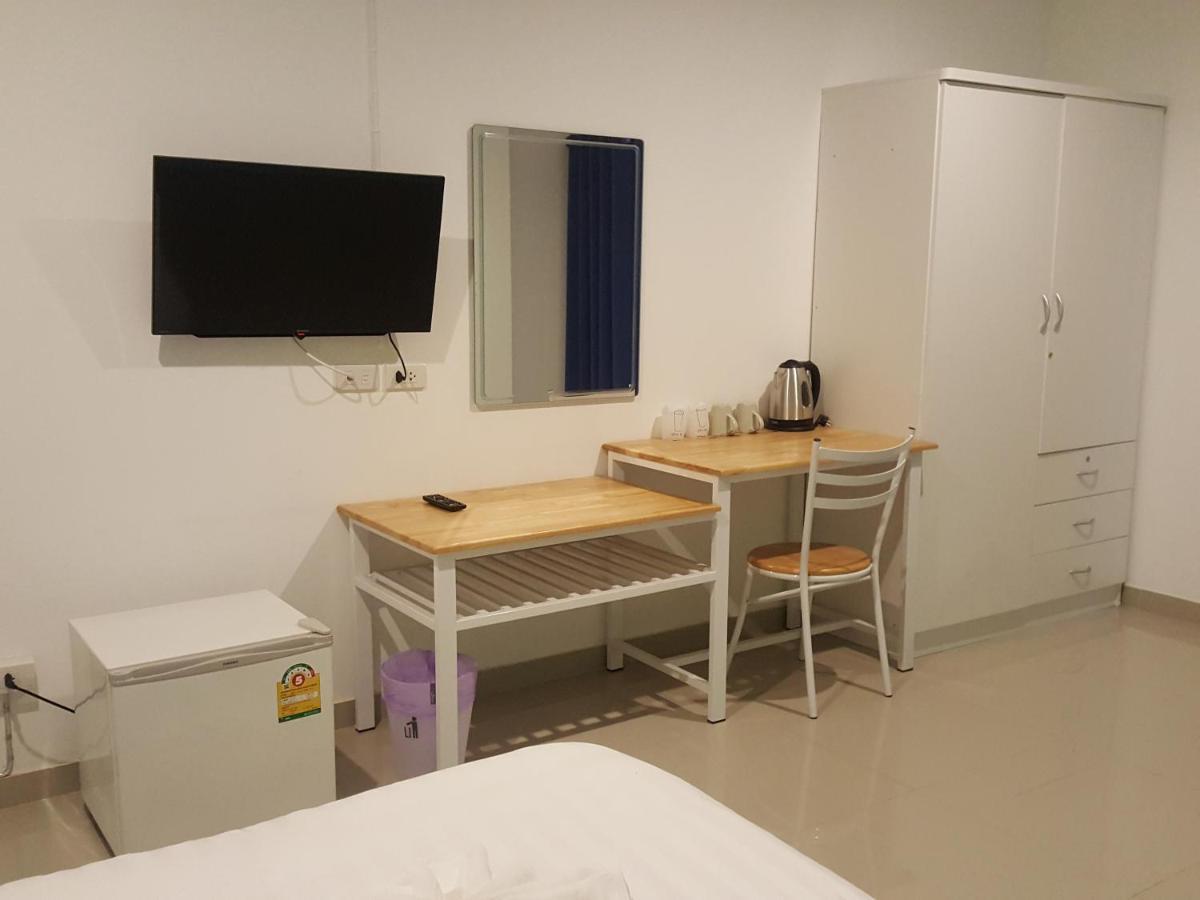 2Bedtel Hotel Bangkok Ngoại thất bức ảnh